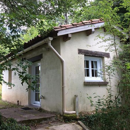 Les Rocailles De La Reine Bed & Breakfast Lamonzie-Montastruc Dış mekan fotoğraf