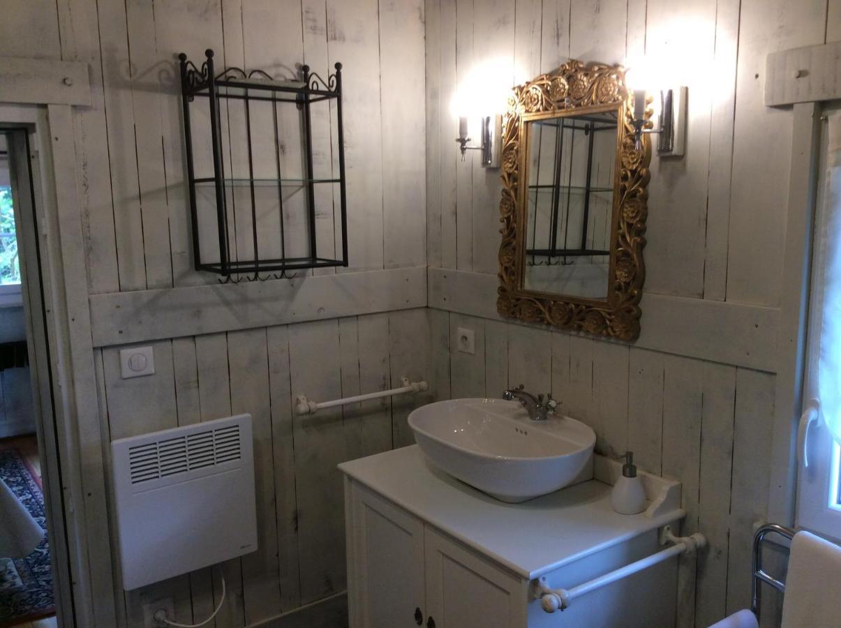 Les Rocailles De La Reine Bed & Breakfast Lamonzie-Montastruc Dış mekan fotoğraf