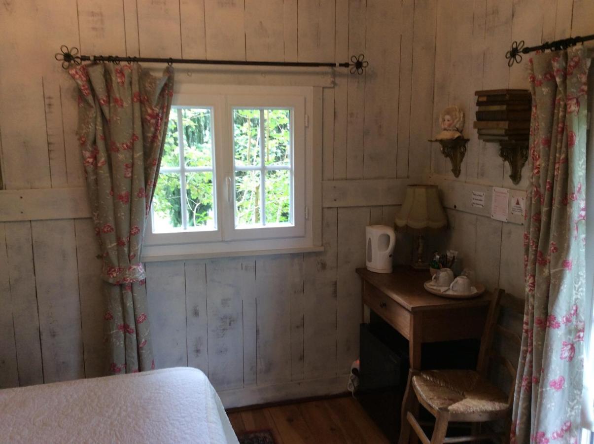 Les Rocailles De La Reine Bed & Breakfast Lamonzie-Montastruc Dış mekan fotoğraf